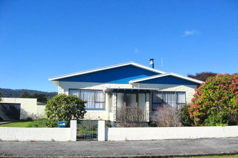 Photo of property in 27 Milton Road, Greymouth, 7805