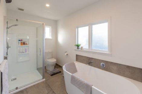 Photo of property in 74 Philpotts Road, Mairehau, Christchurch, 8052