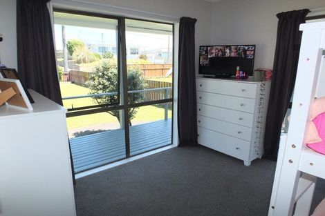 Photo of property in 97 Seabury Avenue, Foxton Beach, Foxton, 4815