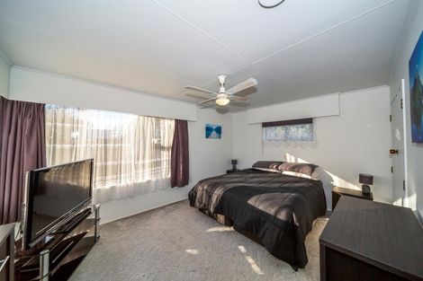 Photo of property in 73 Fantham Street, Hawera, 4610