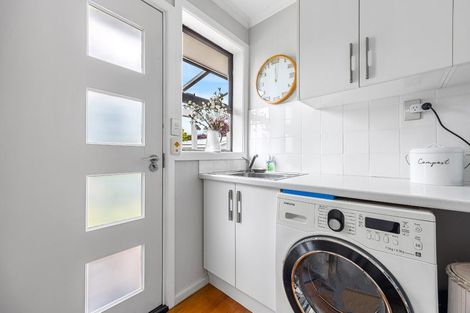 Photo of property in 2 Woodbank Street, Somerfield, Christchurch, 8024