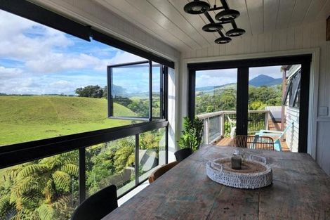 Photo of property in 5 Butlers Lane, Oakura, 4314