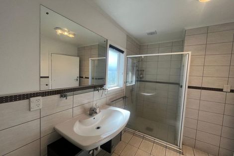 Photo of property in 20 Harrington Road, Henderson, Auckland, 0610