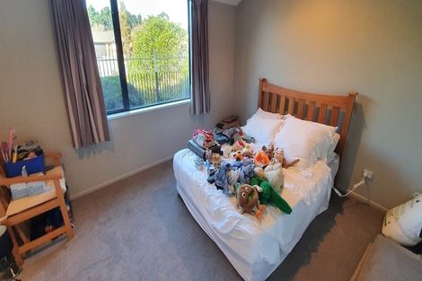 Photo of property in 29 Papaumu Green, Parklands, Christchurch, 8083