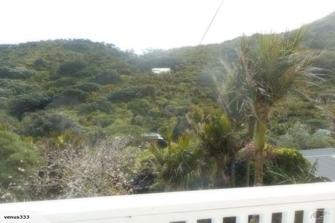 Photo of property in 123 Garden Road, Piha, New Lynn, 0772