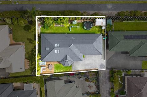 Photo of property in 36 Kath Hopper Drive, Orewa, 0931