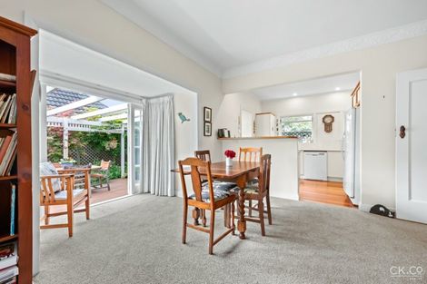Photo of property in 19 Hinau Street, Woburn, Lower Hutt, 5010