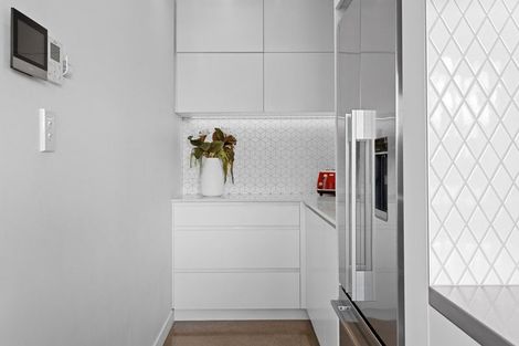 Photo of property in 112 Birchs Road, Prebbleton, 7674