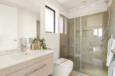 Photo of property in 66c Marendellas Drive, Bucklands Beach, Auckland, 2014