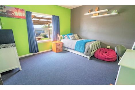 Photo of property in 58 Mauchline Street, Wallacetown, 9816