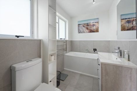 Photo of property in 35 Rimu Street, Glenholme, Rotorua, 3010