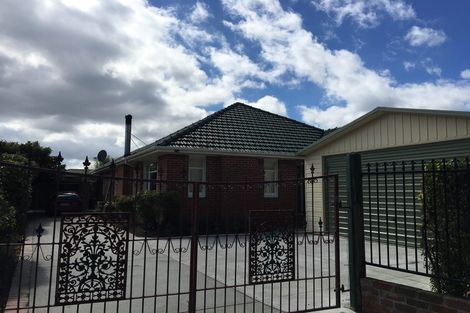 Photo of property in 130 Yaldhurst Road, Sockburn, Christchurch, 8042