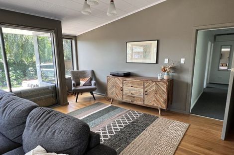 Photo of property in 15 Mirfield Place, Russley, Christchurch, 8042