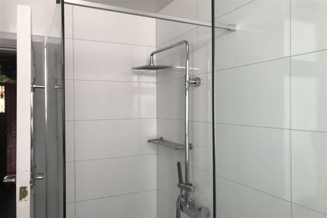 Photo of property in 52 Woodville Street, Edgeware, Christchurch, 8013