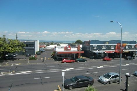 Photo of property in 2/209 Ponsonby Road, Ponsonby, Auckland, 1011