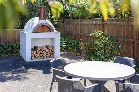 Photo of property in 150 Milne Drive, Paraparaumu, 5032