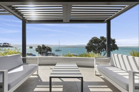 Photo of property in 333 Wakefield Quay, Stepneyville, Nelson, 7010