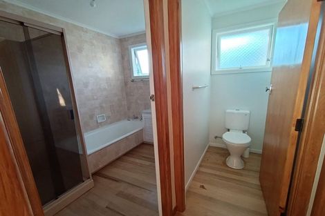 Photo of property in 3 Mason Street, New Lynn, Auckland, 0600