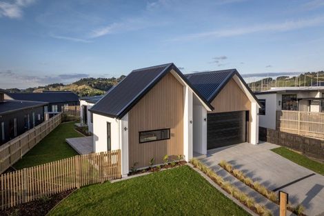 Photo of property in 101 Rangitahi Road, Raglan, 3225