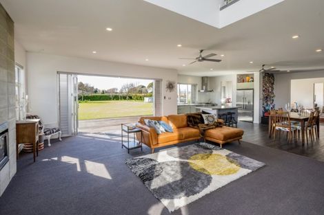 Photo of property in 24 Okarito Avenue, Levin, 5510