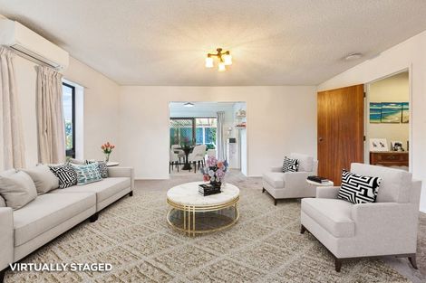 Photo of property in 86 Carnoustie Drive, Wattle Downs, Auckland, 2103