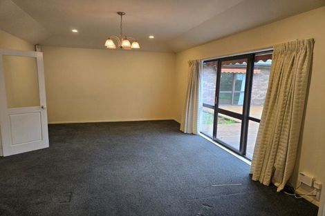Photo of property in 5 Kelson Lane, Ilam, Christchurch, 8041