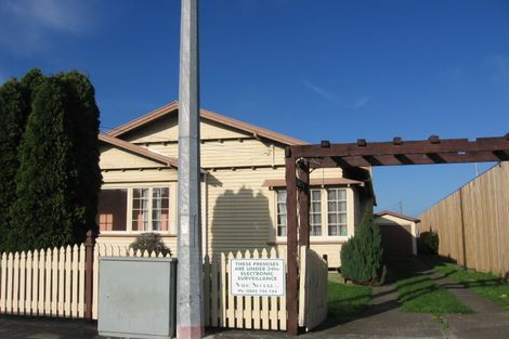 Photo of property in 30 Brunswick Street, Hutt Central, Lower Hutt, 5010