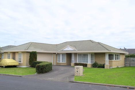 Photo of property in 6 Aspatria Place, Northpark, Auckland, 2013