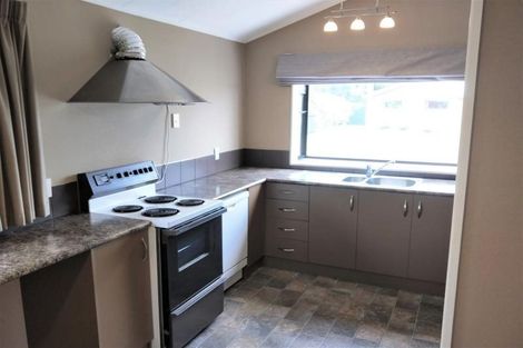 Photo of property in 16 Mercury Street, Milson, Palmerston North, 4414