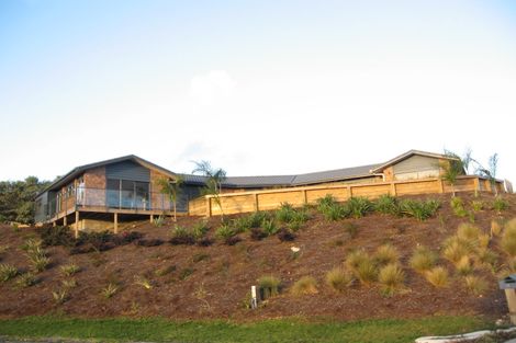 Photo of property in 35 Rarere Terrace, Kerikeri, 0230