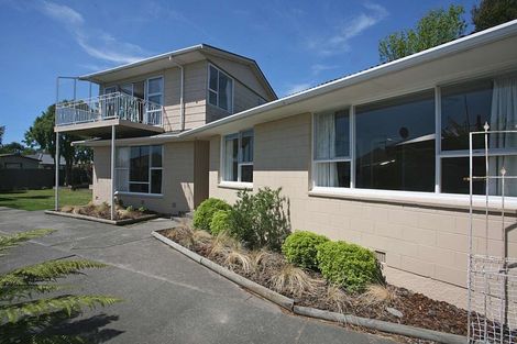 Photo of property in 6 Birdling Place, Halswell, Christchurch, 8025