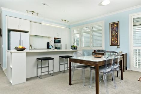 Photo of property in 46 Landmark Terrace, Orewa, 0931