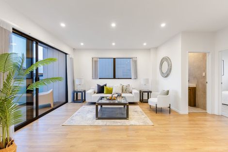 Photo of property in 4/258 Lake Road, Hauraki, Auckland, 0622