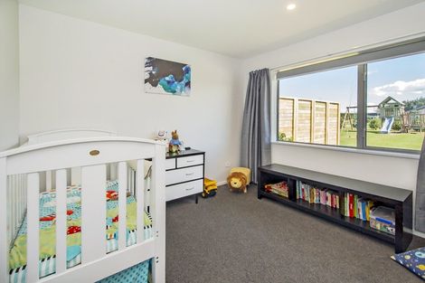 Photo of property in 25 Landsborough Drive, Darfield, 7571