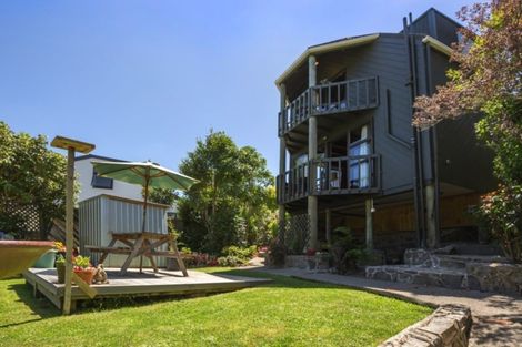 Photo of property in 13a Observatory Close, Whitby, Porirua, 5024