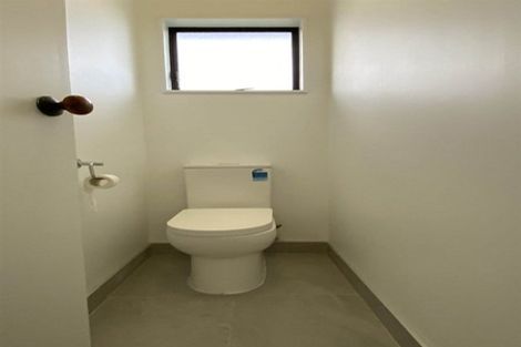 Photo of property in 2/19 Tane Street, New Lynn, Auckland, 0600