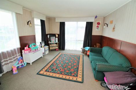 Photo of property in 32 Edinburgh Street, Tokoroa, 3420