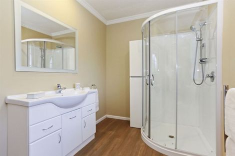 Photo of property in 37 Hewitts Road, Woodend, 7610