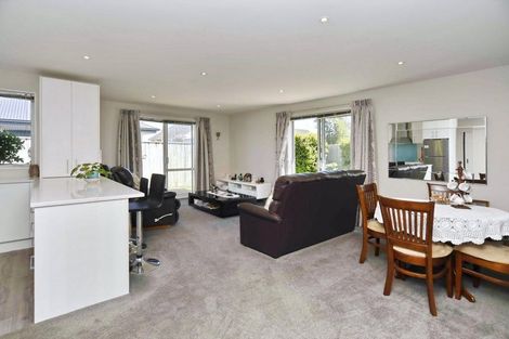 Photo of property in 3/78 Marshland Road, Shirley, Christchurch, 8061