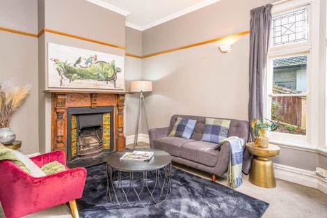 Photo of property in 38 Easther Crescent, Kew, Dunedin, 9012