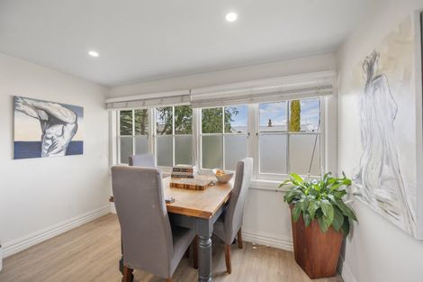 Photo of property in 43 Georges Drive, Napier South, Napier, 4110