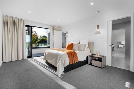 Photo of property in 2221 River Road, Horsham Downs, Hamilton, 3281