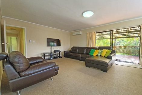 Photo of property in 8c Greenhill Crescent, Pakuranga, Auckland, 2010