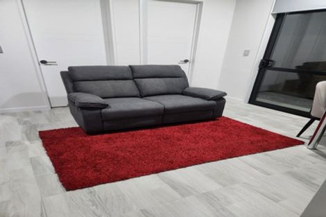 Photo of property in 2a Ballyalton Crescent, Flat Bush, Auckland, 2019