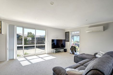 Photo of property in 51 Silver Springs Boulevard, Mosgiel, 9024