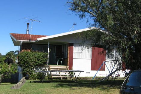 Photo of property in 21 Taitua Drive, Te Atatu South, Auckland, 0610