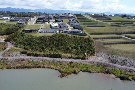 Photo of property in 26 Oyster Place, Omokoroa, 3114