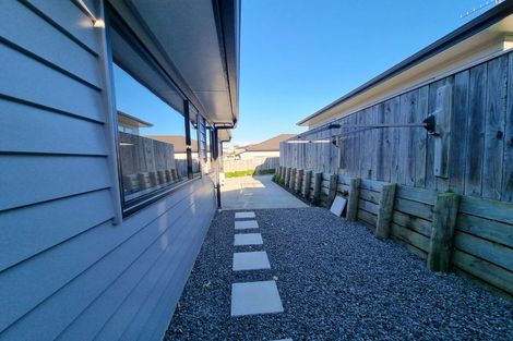 Photo of property in 30b Moonsail Drive, Whitby, Porirua, 5024