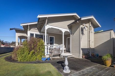 Photo of property in 15 Goldfinch Street, Taihape, 4720