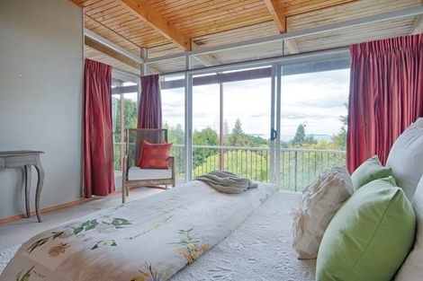 Photo of property in 50 Castor Bay Road, Castor Bay, Auckland, 0620